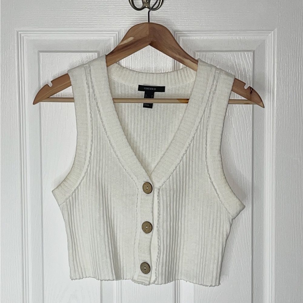 Brand: Forever 21. Size: Medium but could fit a small.